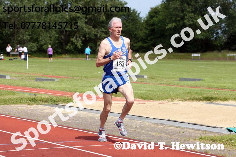 Mens 800 metres, 2019 NEMA Track and Field Champs, Monkton. Photo:  David T. Hewitson/Sports for All Pics